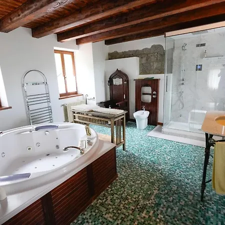 Üdülőközpont Borgo Murs